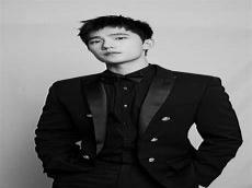 杨洋真实身高169